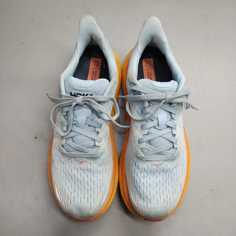 Hoka One One hoka one